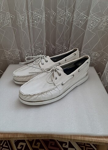 Sperry top-sider 44 numara