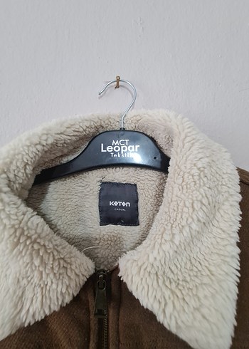 koton çok temiz üründür 
Düğmeli Erkek Kahverengi Süet Ceket - Görsel 4