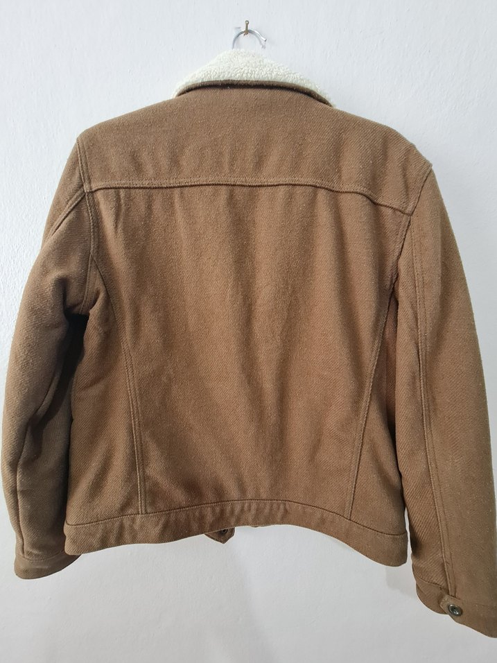 koton çok temiz üründür 
Düğmeli Erkek Kahverengi Süet Ceket - Görsel 2