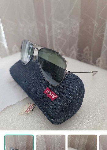 Levis Lewis Gozluk