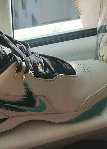 Lebron nxxt gen ampd 44 numara temiz. 