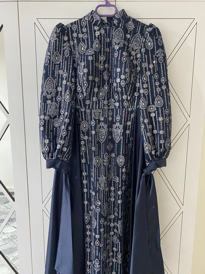 Nakışlı Lacivert Uzun Elbise - Görsel 3