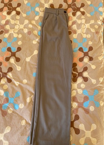 Bol Kesim 
 Kumaş Pantolon - Görsel 2