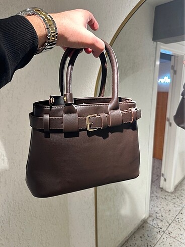 ZARA MODEL KEMERLİ ÇANTA