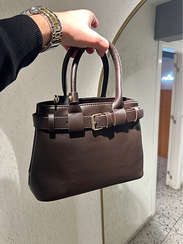 Diğer ZARA MODEL KEMERLİ ÇANTA