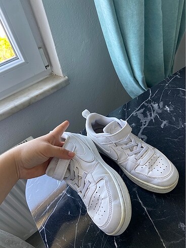 Orjinal Beyaz nike spor ayakkabı