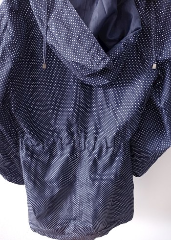 Lacivert Düğmeli Yağmurluk - Görsel 2