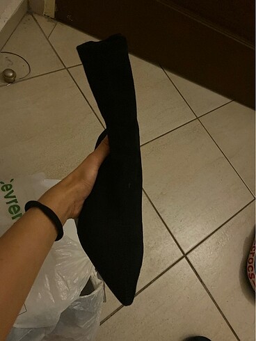 36 Beden Kadın siyah süet bilekli orta boy topuklu bot