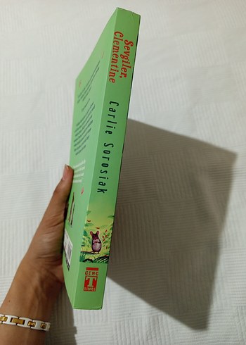 Beden Sevgiler, Clementine - Carlie Sorosiak