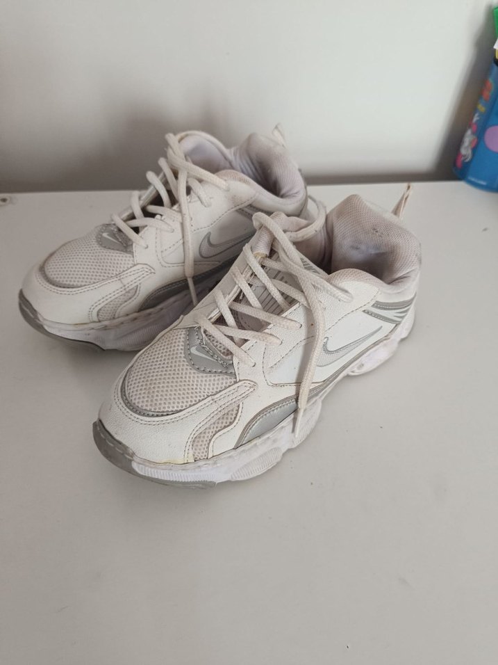 Orjinal Nike Spor Ayakkabı - Görsel 2