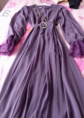 Zincir Detaylı Mor Uzun Kadın Elbise - Görsel 5