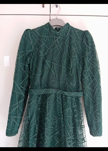 Yeşil Dantel İşlemeli Uzun Abiye Elbise - Görsel 2