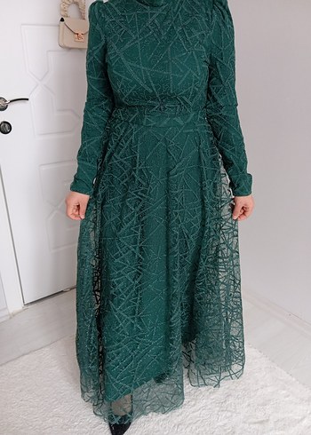 Yeşil Dantel İşlemeli Uzun Abiye Elbise - Görsel 6