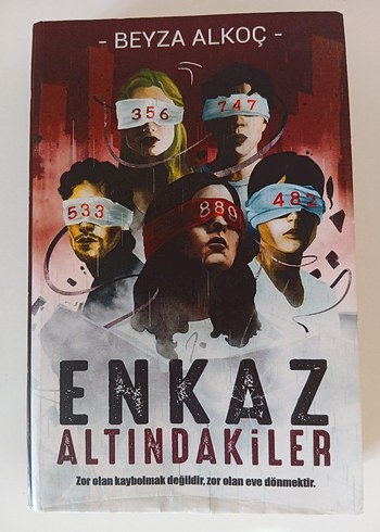 Enkaz Altındakiler - Beyza Alkoç