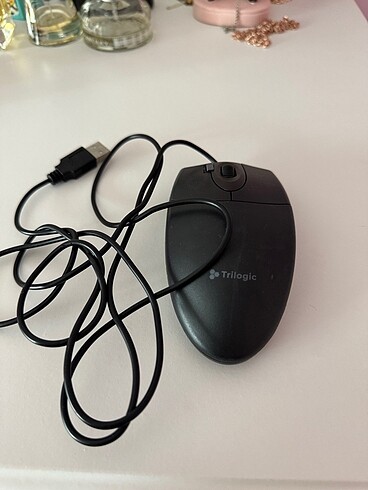 Apple kablolu mouse