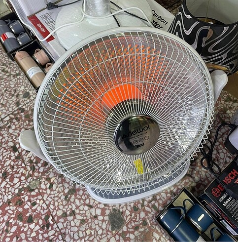 Saatte 1 Watt yakan Çok Tasarruflu Isıtıcı
