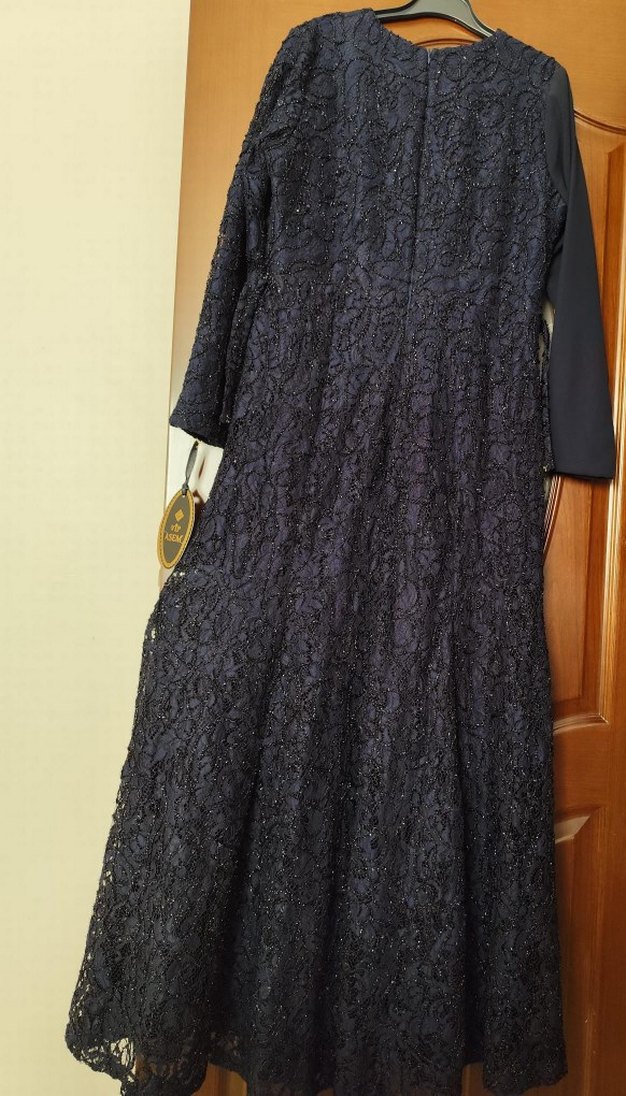 Drapeli Siyah Nakışlı Uzun Abiye Elbise - Görsel 3