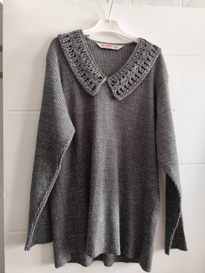 Gri V Yaka Örgü Kadın Kazak - Görsel 2