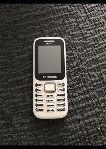 Beyaz Samsung Duos Tuşlu Telefon - Görsel 4