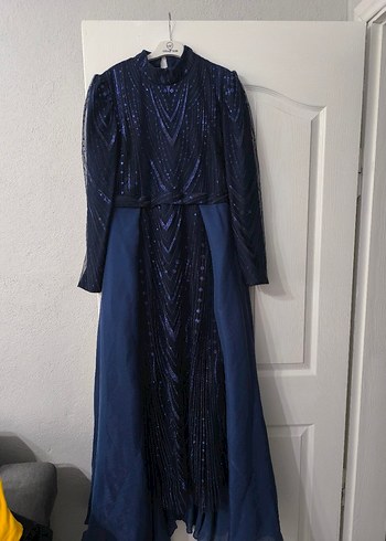 Lacivert İşlemeli Uzun Kollu Abiye Elbise - Görsel 4