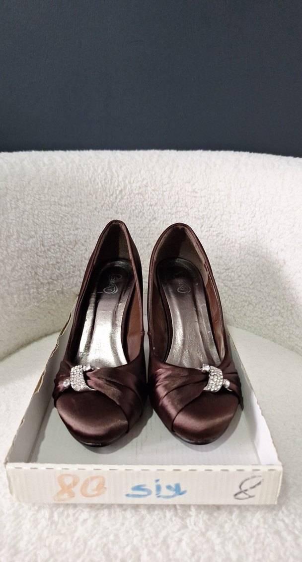 Kahverengi Yüksek Topuklu Kadın Ayakkabı - Görsel 3