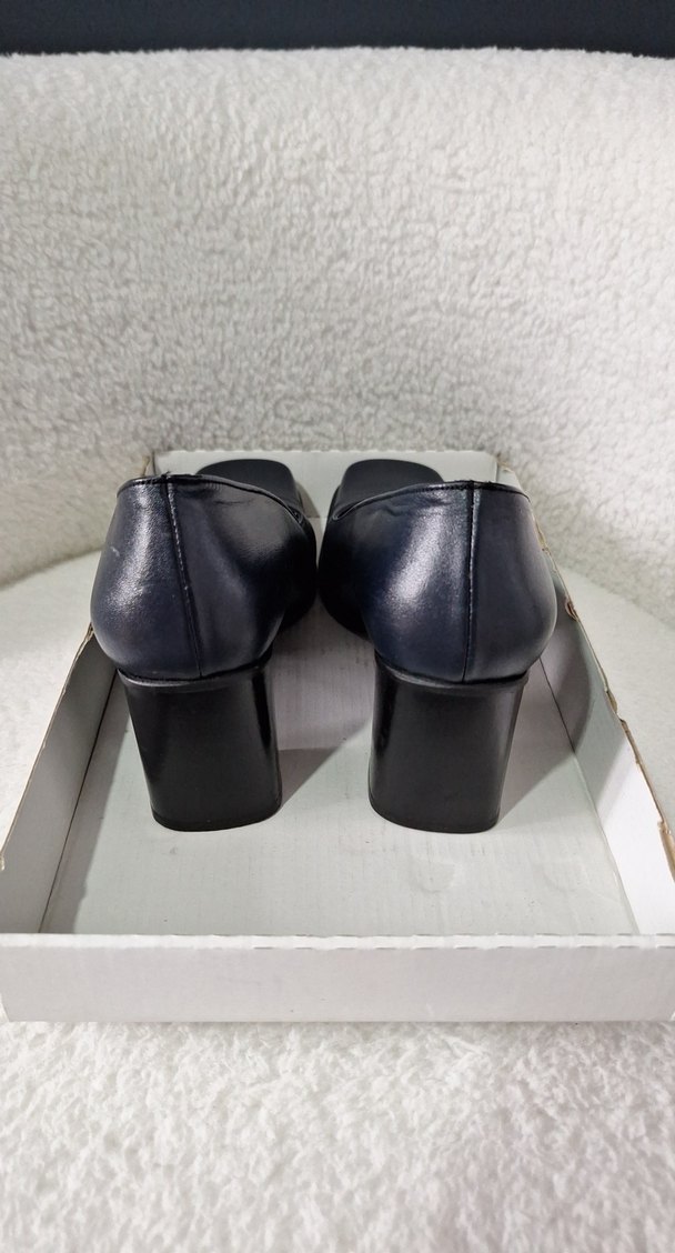 Klasik Kadın Mavi Topuklu Ayakkabı - Görsel 4