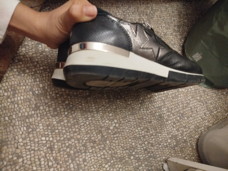 Gri Yılan Desenli Dolgu Topuklu Bağcıklı Spor Ayakkabı - Görsel 2