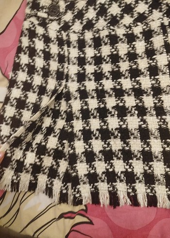 Pileli Siyah Beyaz Mini Etek - Görsel 2