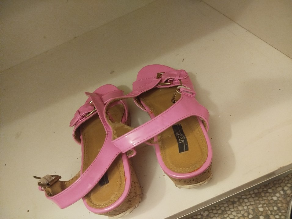 Pembe Rugan Kadın Dolgu Topuklu Sandalet - Görsel 3