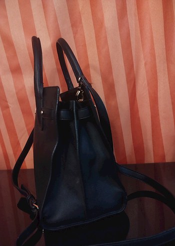 Klasik Siyah Deri Kadın Çanta - Görsel 5