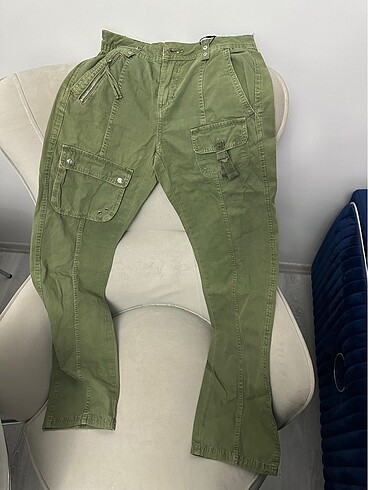 Bershka yeşil kargo pantolon