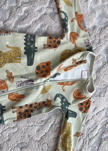 Fermuarlı Baskılı Erkek Bebek Tulum - Görsel 2