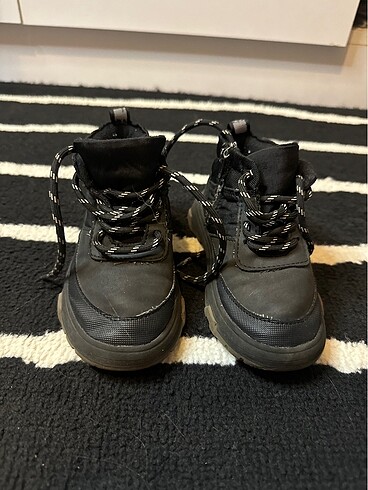 Bot erkek çocuk Zara - Görsel 2