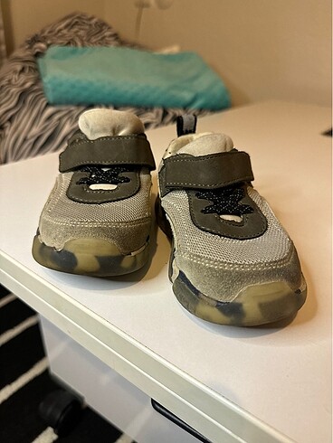 Erkek çocuk ayakkabısı - Görsel 2
