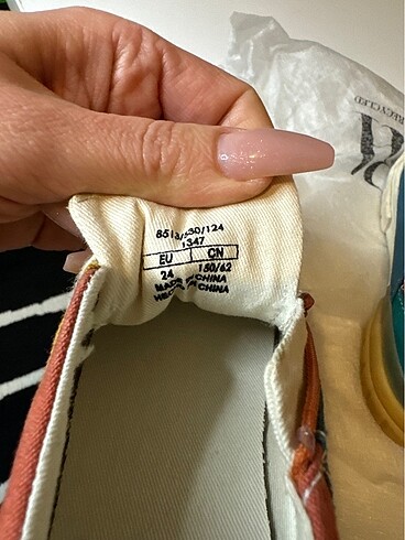 Renkli ayakkabı Zara - Görsel 6