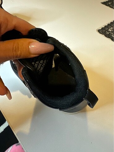 Yüksek spor ayakkabısı Mickey - Görsel 7