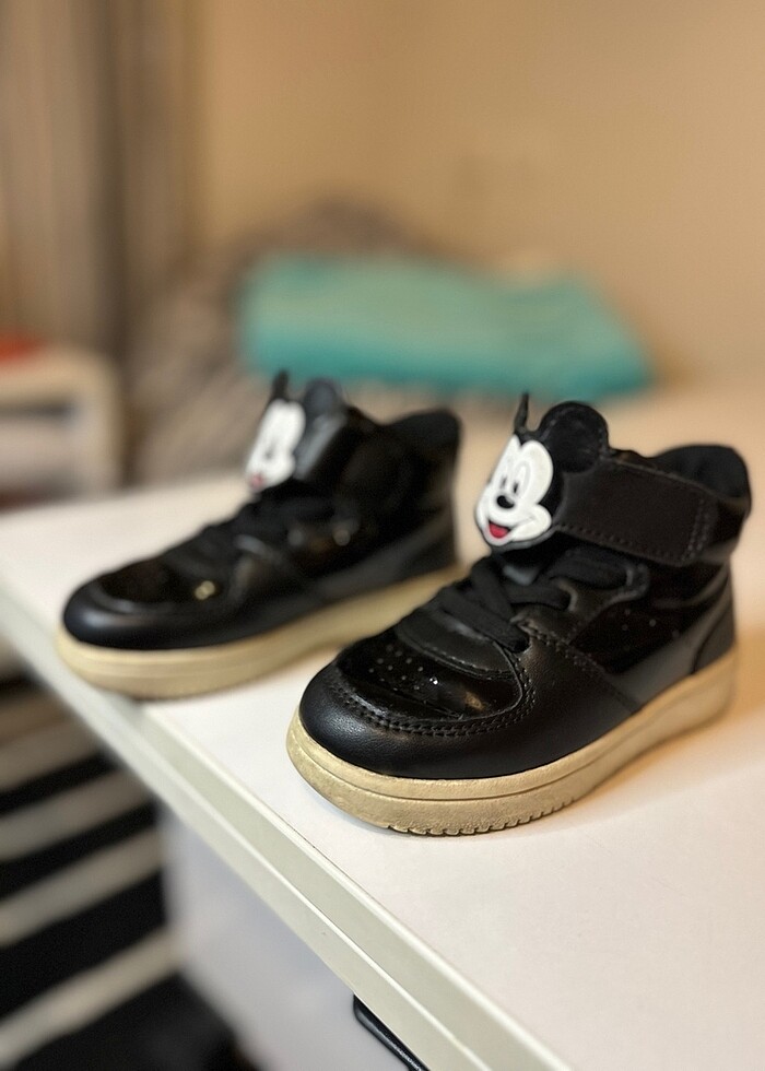 Yüksek spor ayakkabısı Mickey - Görsel 2