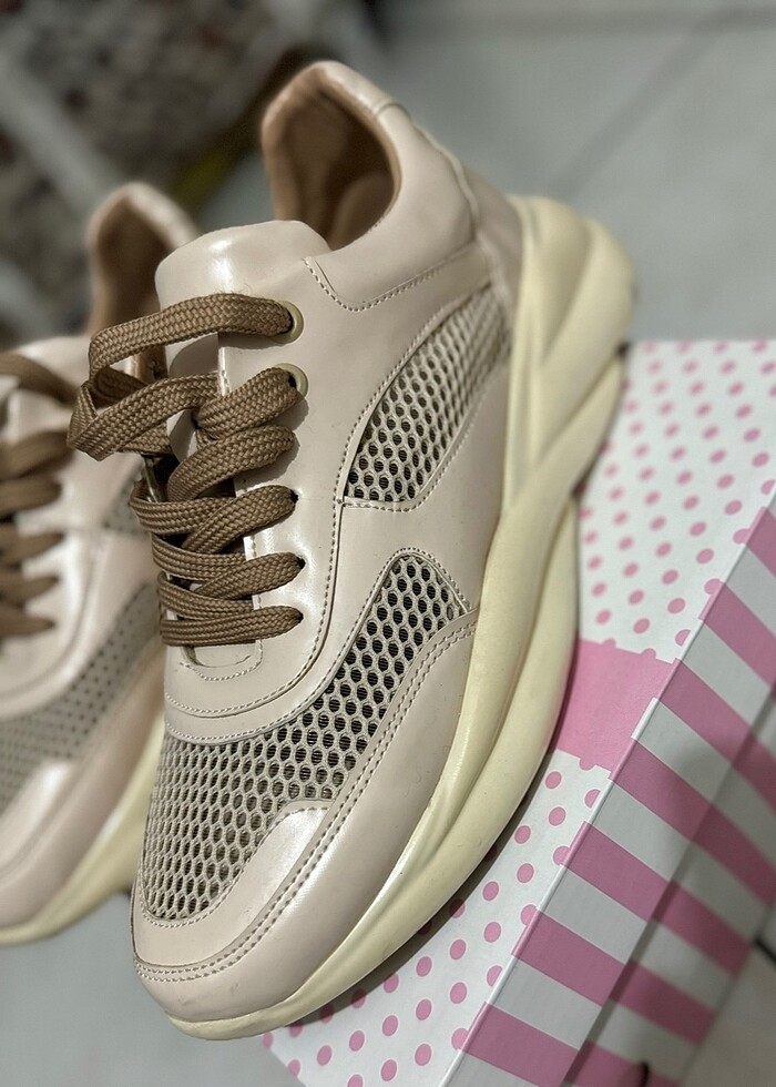 Gerçek deri kadın spor ayakkabı - Görsel 2