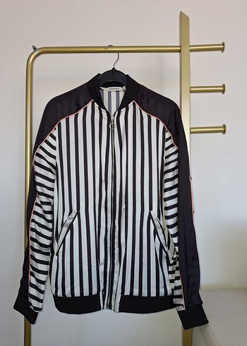 Stradivarius Marka Kadın Ceket