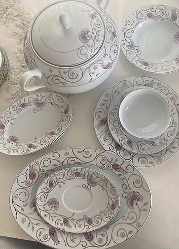 Karaca 57 parça 12 Kişilik Yemek Takımı