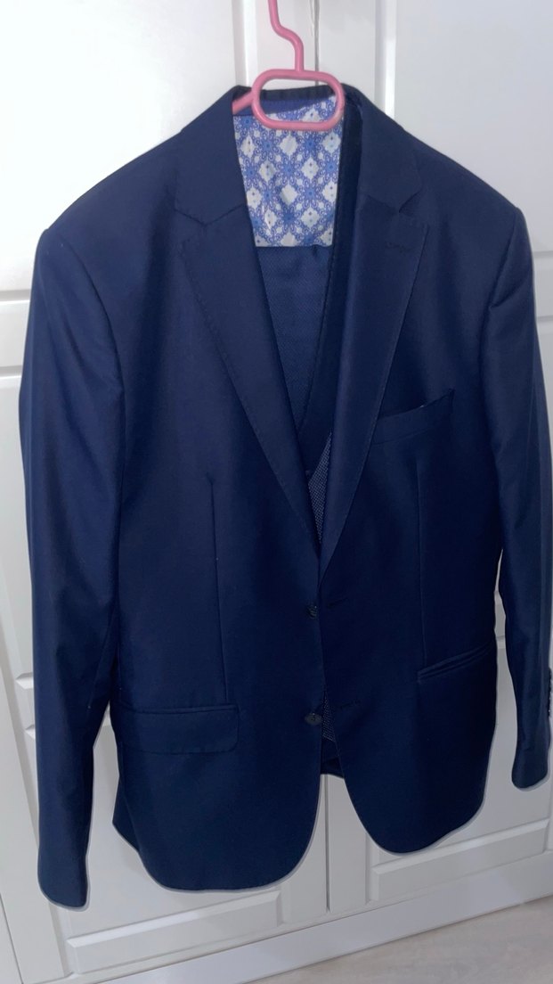 Erkek Lacivert Düğmeli Modern Klasik Takım Elbise - Görsel 3