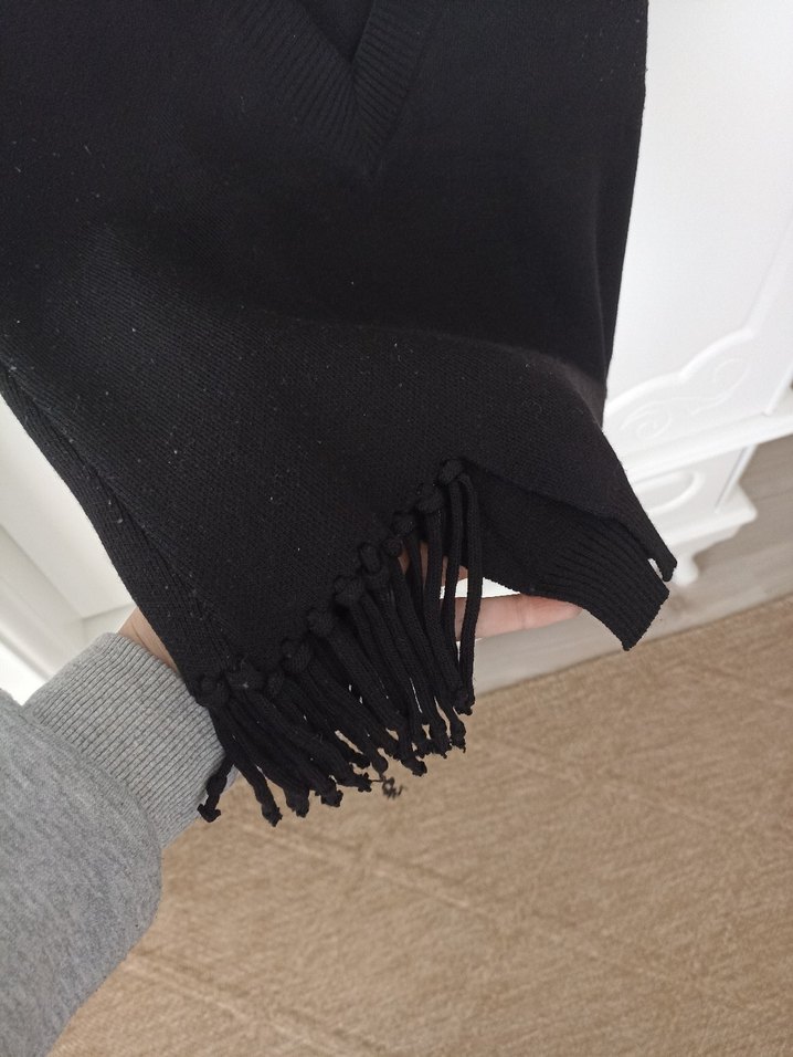 püsküllü süveter - Görsel 4