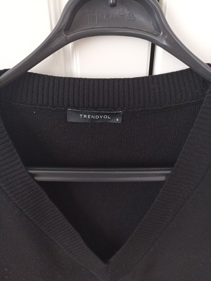 püsküllü süveter - Görsel 3