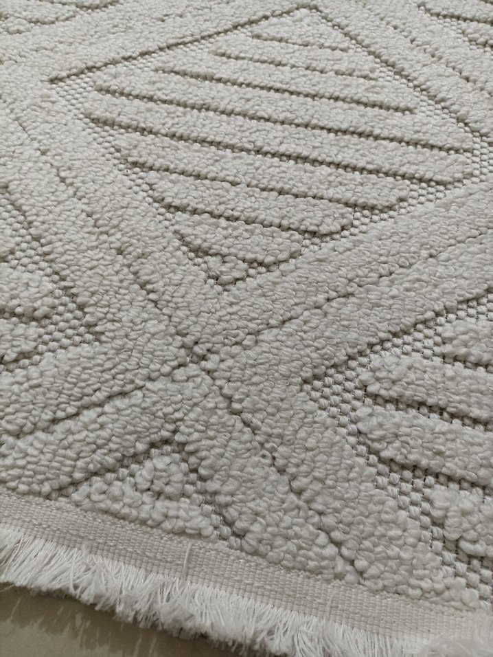 Beyaz Modern Halı İskandinav tarzı - Görsel 3