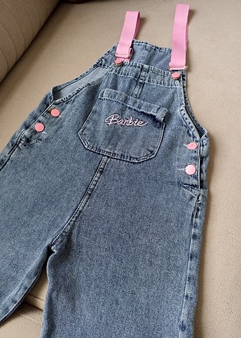 Kızlar için pembe bağcıklı kot tulum - Görsel 2