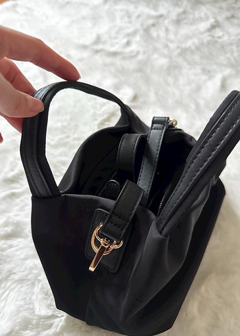 Siyah İşlemeli Kadın El Çantası - Görsel 4