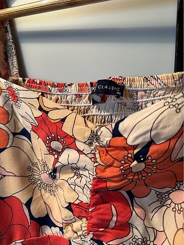 Çiçekli Orta Boy Elbise - Görsel 3