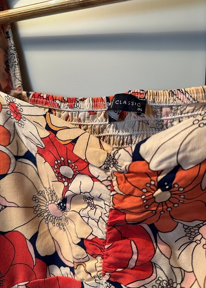 Çiçekli Orta Boy Elbise - Görsel 3