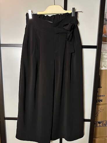 Zara siyah pantolon