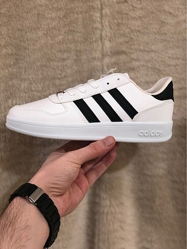 Adidas Beyaz